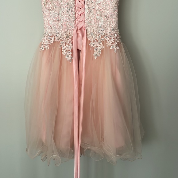 Pearl pink corset dress size 2 - Picture 4 of 9